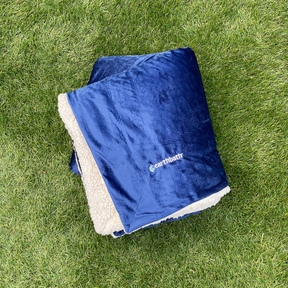 earthbath® Cozy Fleece Blanket